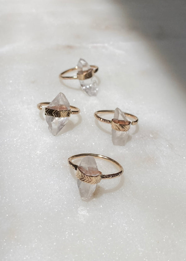 Arrow Luxe Ring - Clear Quartz