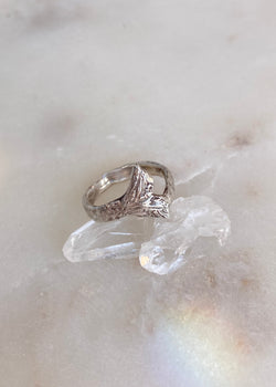 Whale Tail Ring - Silver