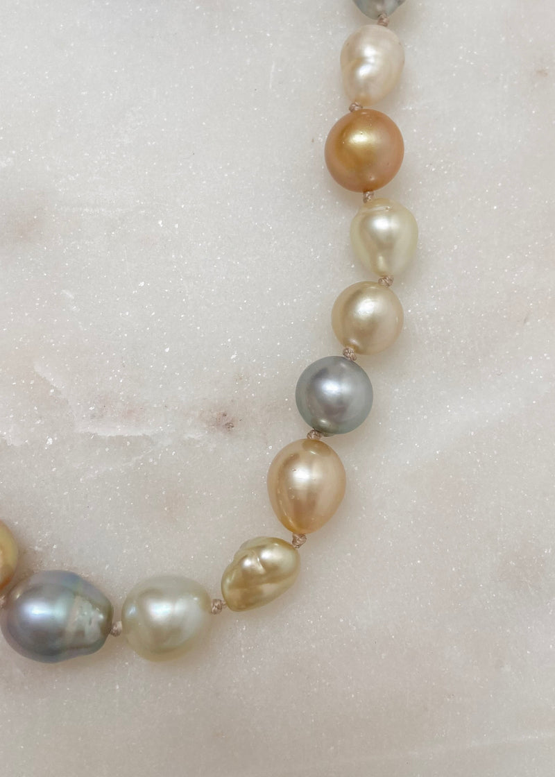 Mixed Tahitian and South Sea Pearl Strand