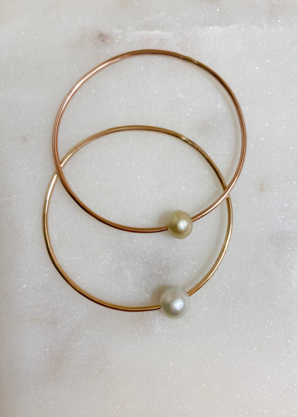 Single Bangle with South Sea Pearls