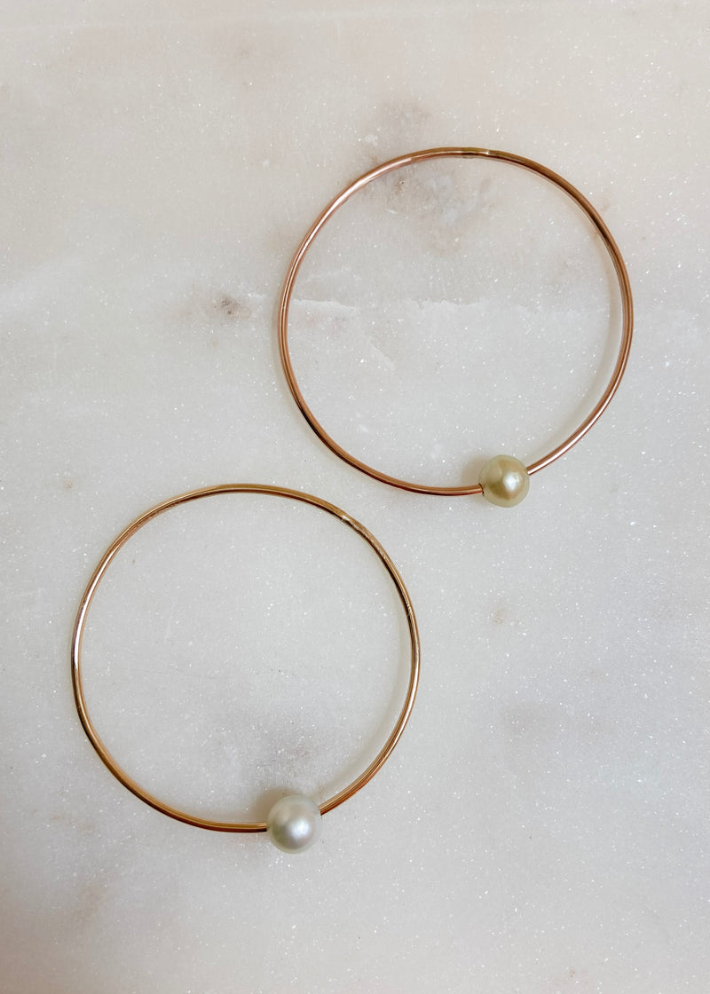 Single Bangle with South Sea Pearls