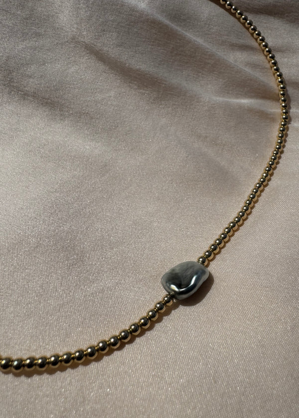 2.5mm Beaded Necklace with Tahitian Keshi Pearl