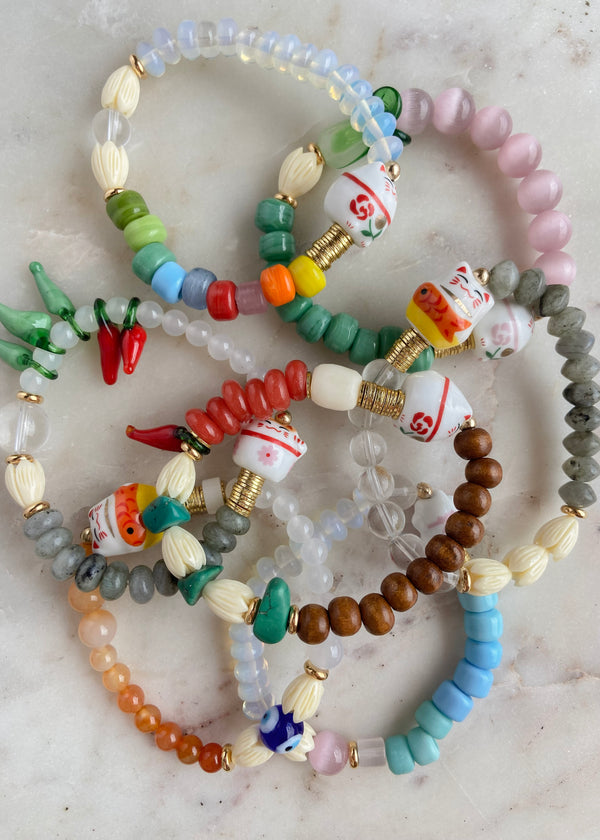 Mika Bracelet with Pikakes