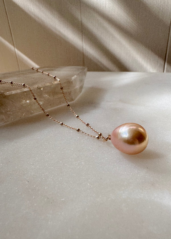 Pink Freshwater Drop Pearl on Rose Gold Satellite Chain