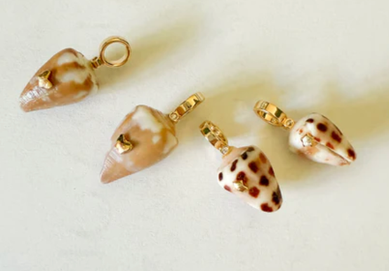 SeaSpark Necklace with Cone shell