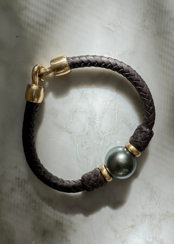 Taha'a Leather Bracelet with 14kt Gold Closure