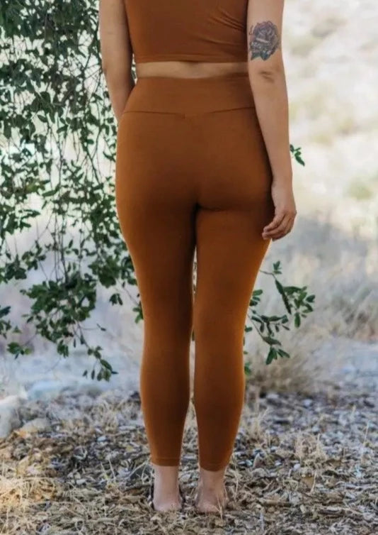 Organic Rhea Leggings in Sienna