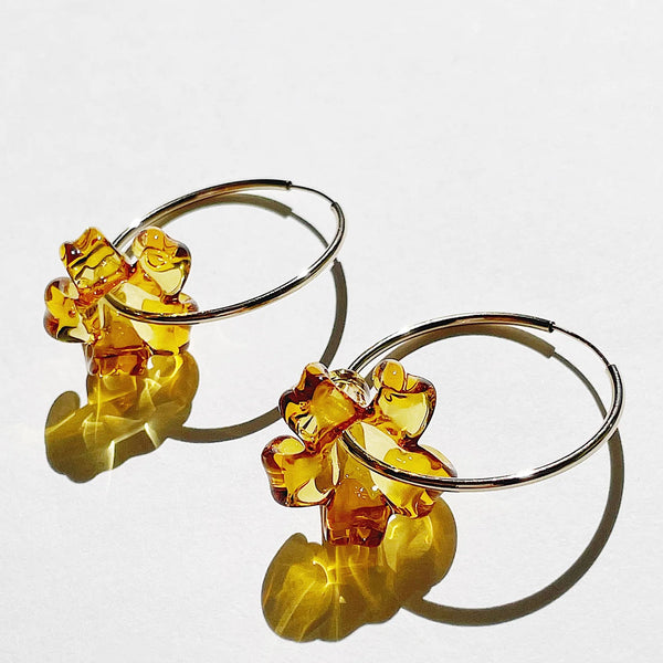 Puakenikeni Flower Hoop Earrings – The Monarch Collective