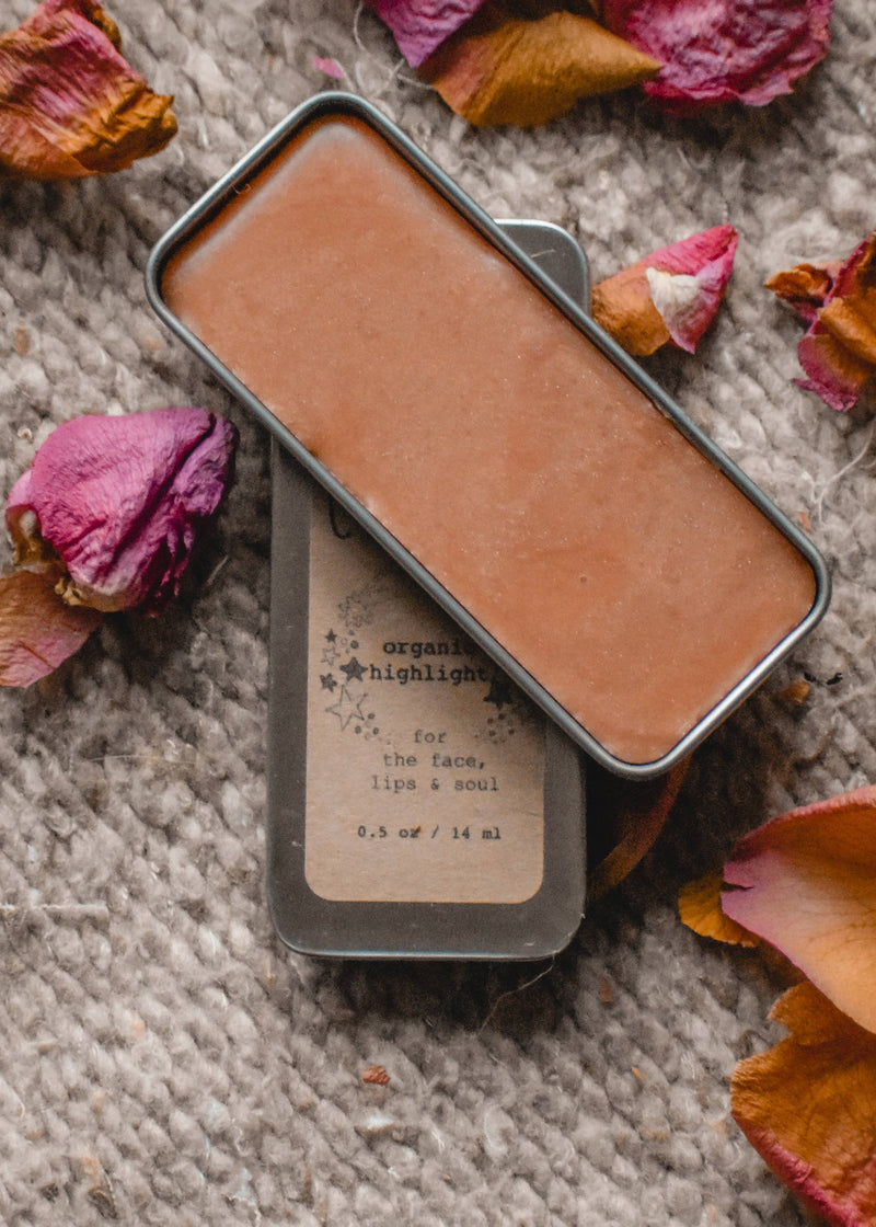 Celeste - Rose Gold Makeup Highlighter/Luminizer