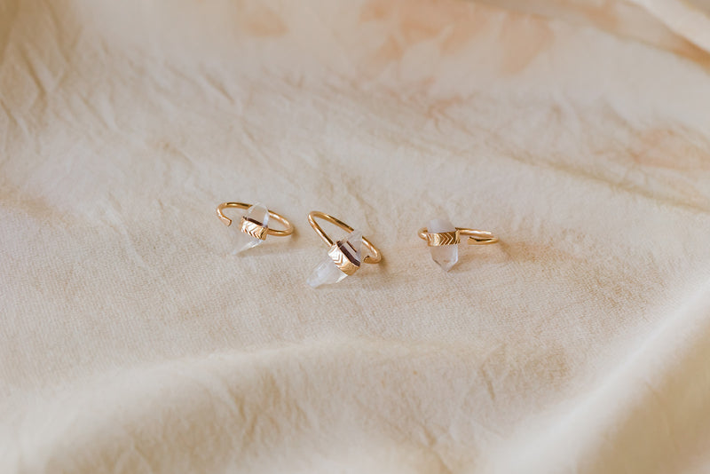 Arrow Luxe Ring - Clear Quartz