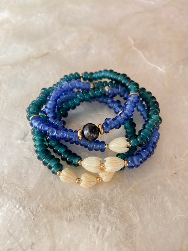 Millie Pico Bracelet - Blue Mix (translucent)