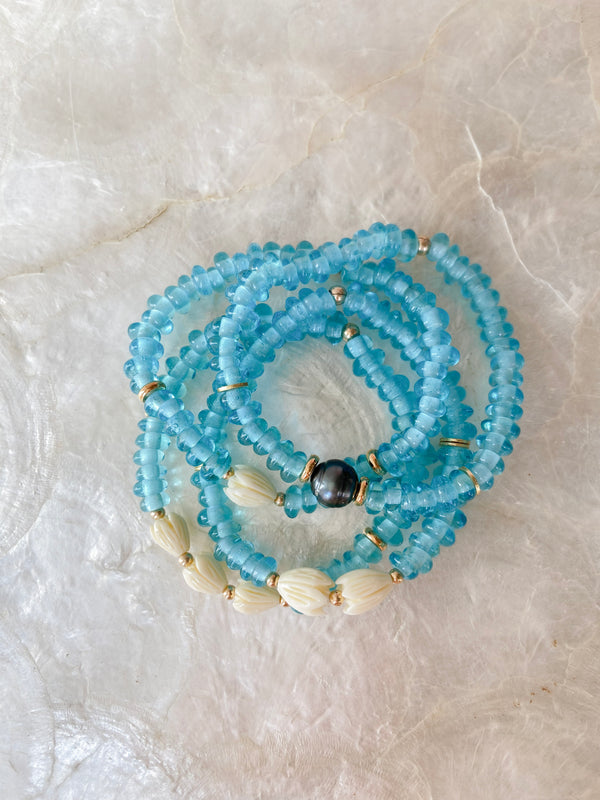 Millie Pico Bracelet - Light Blue (translucent)
