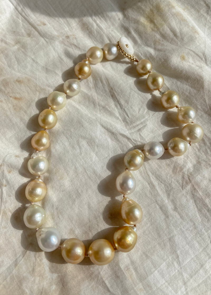 Golden South Sea 14/15mm Pearl Strand