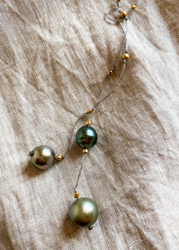 Long Lariat Metallic Necklace- 3 Tahitian Pearls